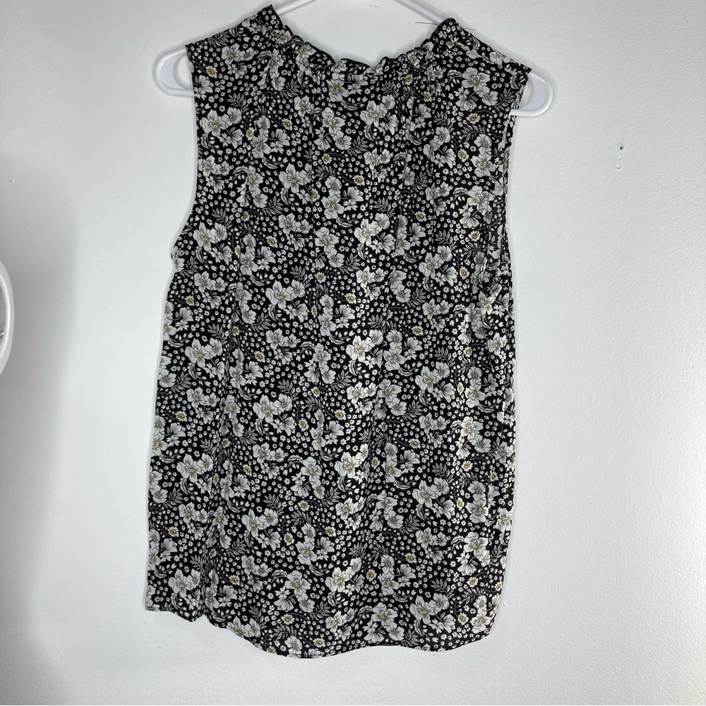 🌸✨ Premise Floral Blouse – NWT Beauty! - Picture 4 of 11